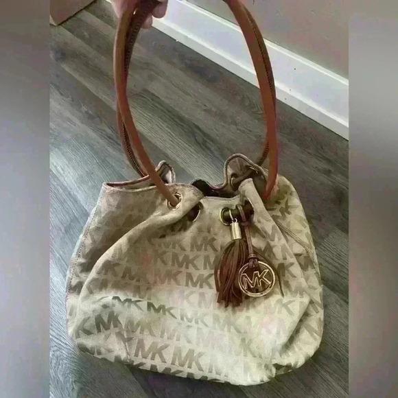 Michael Kors Purse - Picture 2 of 4